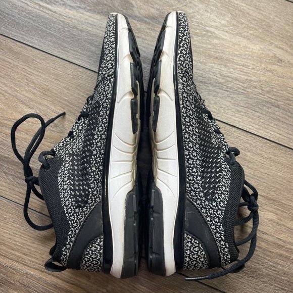 Vionic Women's Black and White Flex Sierra Active‎ Lace Up Sneakers Size 8.5 - Picture 3 of 8